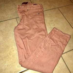 Lucky brand salmon skinny crops